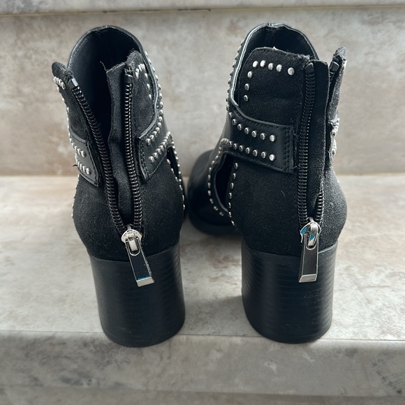 Zara Fall Booties with Cut out detailing - Picture 10 of 10